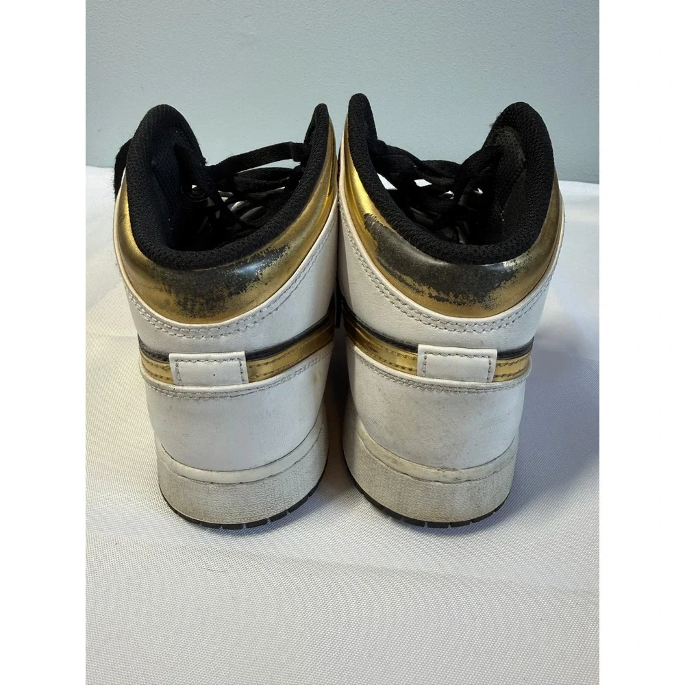 Air Jordan 1 Mid Metallic Gold White Black Sneakers Kids 6.5Y 554725-190